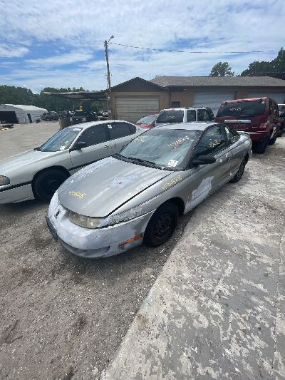 1999 Saturn SC 2dr Location - GM - Row 38 - Stock # H52528
