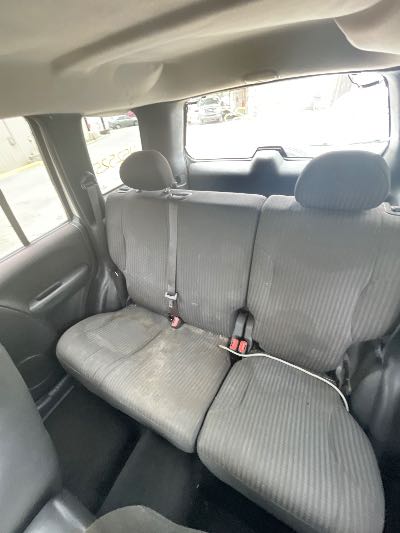 2002 Jeep Liberty Location - Chrysler - Row 42 - Stock # H52525