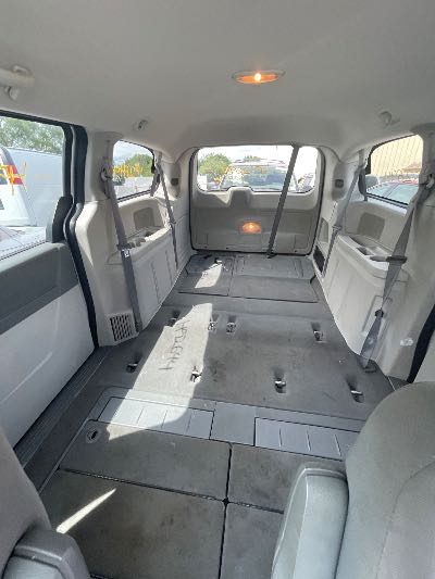 2009 Dodge Grand Caravan Location - Chrysler - Row 42 - Stock # H52644