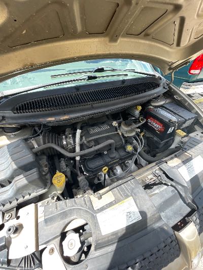 2004 Dodge Caravan Location - Chrysler - Row 42 - Stock # H52643