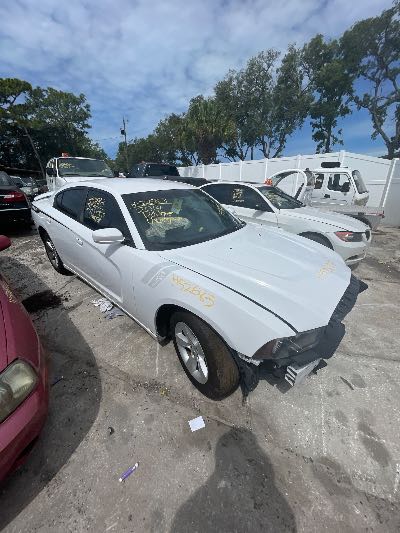 2014 Dodge Charger Location - Chrysler - Row 42 - Stock # H52683