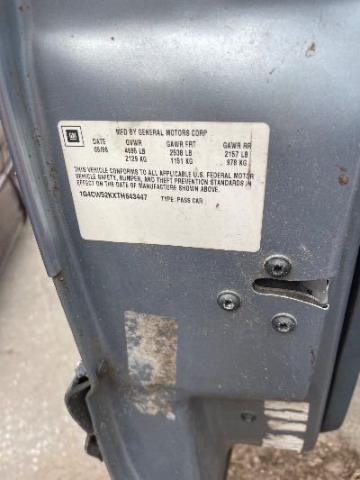 1996 Buick Park Avenue Location - GM - Row 40 - Stock # H52692