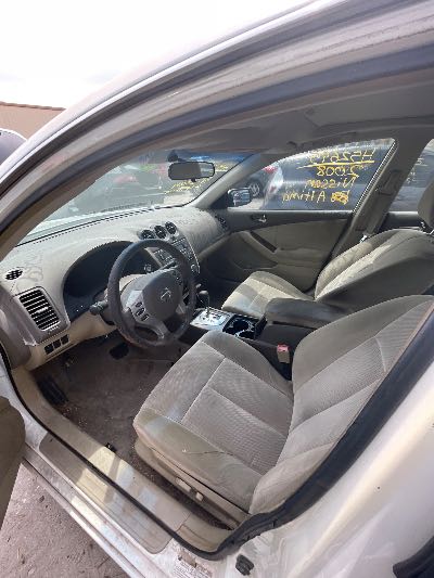 2008 Nissan Altima Location - Imports - Row 11 - Stock # H52695