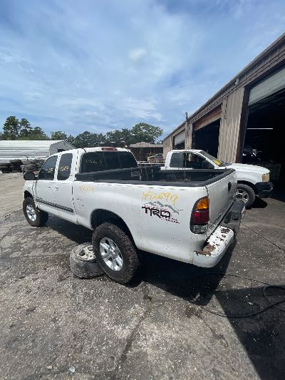 2004 Toyota Tundra Location - Imports - Row 999 - Stock # H52699