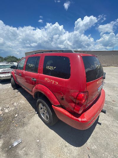 2006 Dodge Durango Location - Chrysler - Row 44 - Stock # H52737