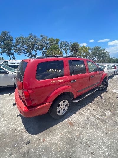 2006 Dodge Durango Location - Chrysler - Row 44 - Stock # H52737