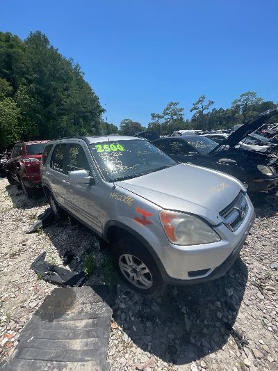 2003 Honda CR-V Location - Imports - Row 28 - Stock # H52296