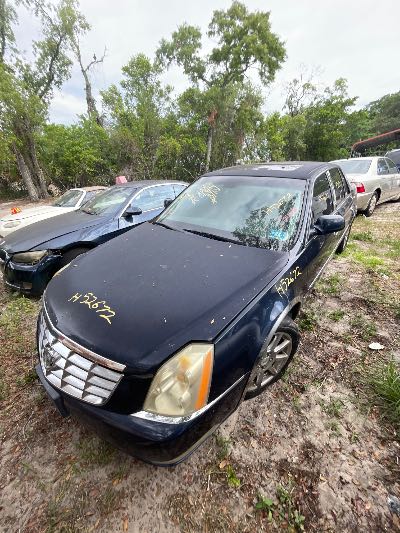 2007 Cadillac DTS Location - GM - Row 33 - Stock # H52672