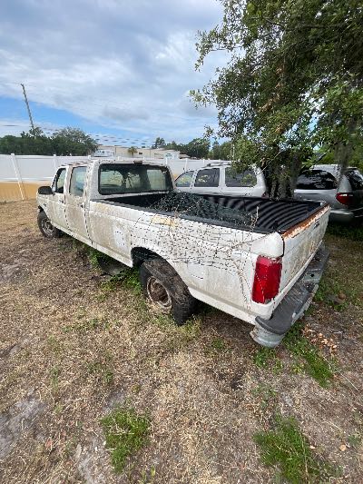 1993 Ford F-350 Location - Large Trucks & Vans - Row 26 - Stock # H52680