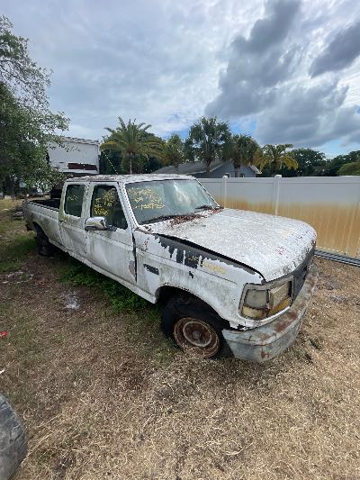 1993 Ford F-350 Location - Large Trucks & Vans - Row 26 - Stock # H52680