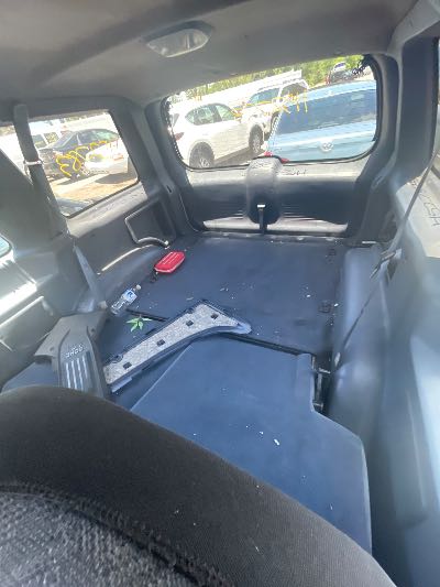 1998 Ford Explorer Location - Ford - Row 32 - Stock # H52783