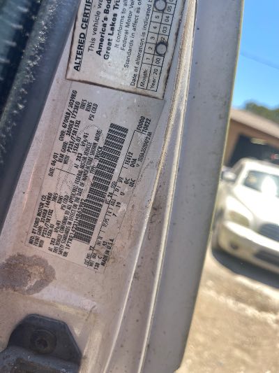2001 Ford Econoline Cargo Van Location - Large Trucks & Vans - Row 48 - Stock # H52781