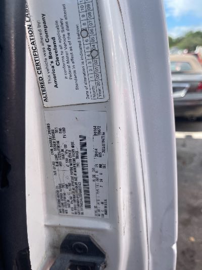 2003 Ford Econoline Cargo Van Location - Large Trucks & Vans - Row 49 - Stock # H52794