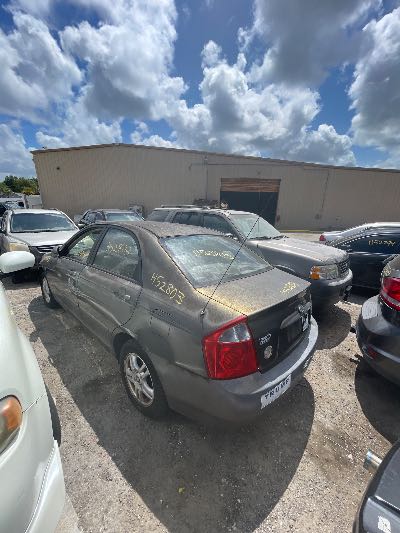 2004 Kia Spectra Location - Imports - Row 14 - Stock # H52803