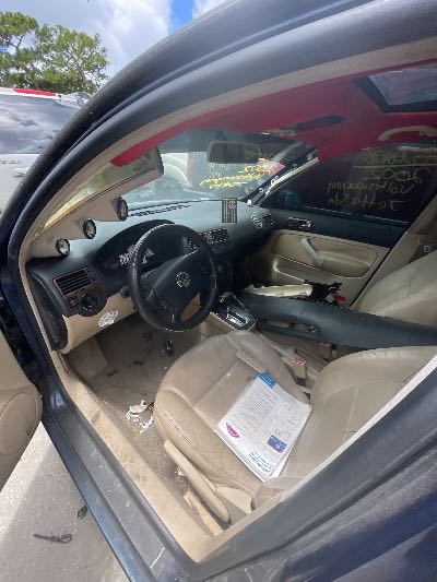 2002 Volkswagen Jetta Sedan Location - Imports - Row 13 - Stock # H52808