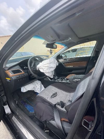 2015 Hyundai Sonata Location - Imports - Row 18 - Stock # H52814