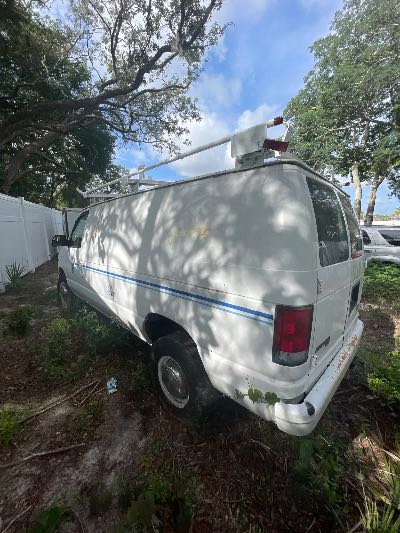 2001 Ford Econoline Cargo Van Location - Large Trucks & Vans - Row 17 - Stock # H52796