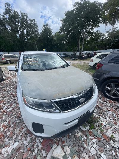 2014 Kia Sorento Location - Imports - Row 45 - Stock # H52820