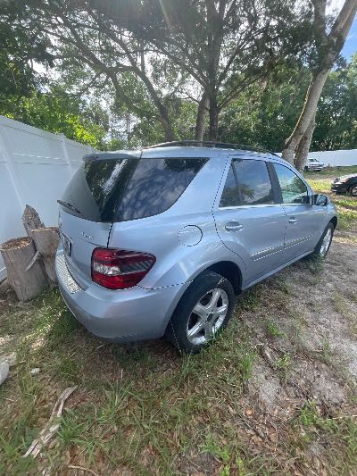 2008 Mercedes-Benz M-Class Location - Imports - Row 9 - Stock # H52044