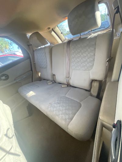 2005 Chevrolet Equinox Location - GM - Row 41 - Stock # H52749