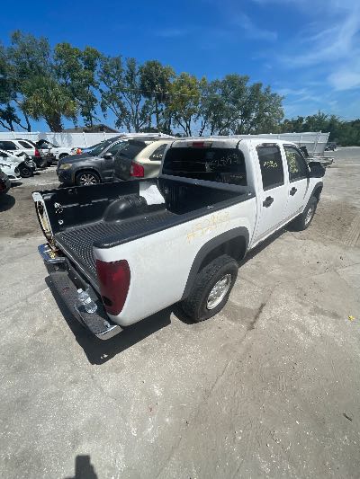 2005 Chevrolet Colorado Location - GM - Row 25 - Stock # H52853