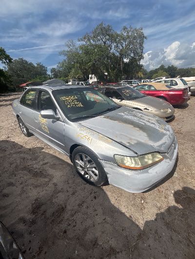 2002 HONDA ACCORD Location - Imports - Row 20 - Stock # H52561