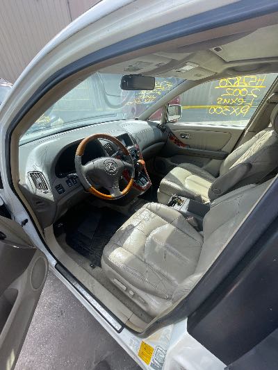 2002 Lexus RX 300 Location - Imports - Row 16 - Stock # H52870