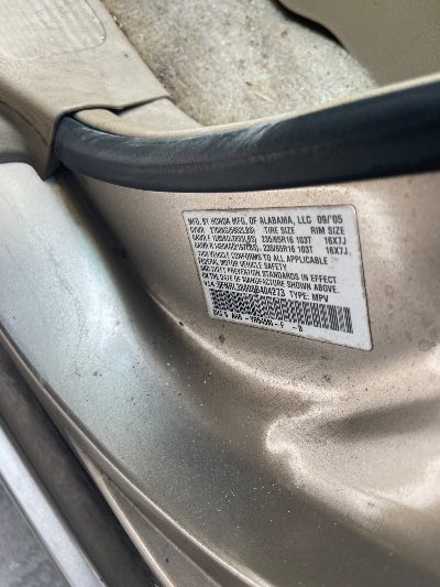 2006 Honda Odyssey Location - Imports - Row 17 - Stock # H52651
