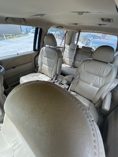 2006 Honda Odyssey Location - Imports - Row 17 - Stock # H52651