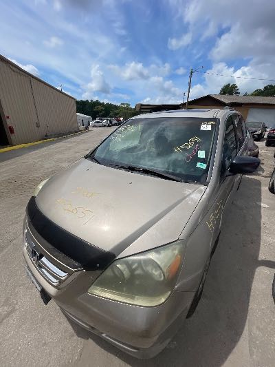 2006 Honda Odyssey Location - Imports - Row 17 - Stock # H52651