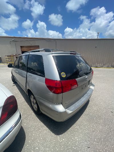 2004 Toyota Sienna Location - Imports - Row 17 - Stock # H52914
