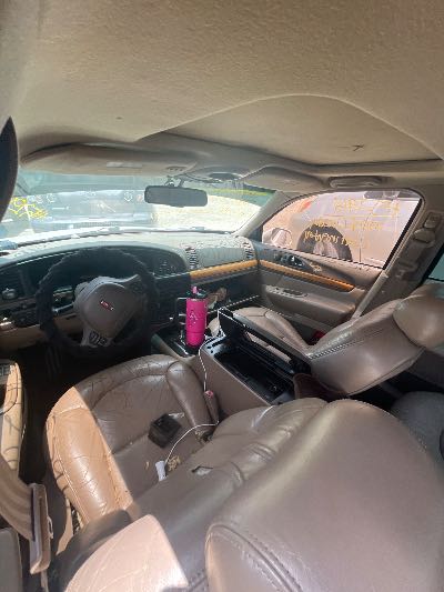 1998 Lincoln Continental Location - Ford - Row 33 - Stock # H52916