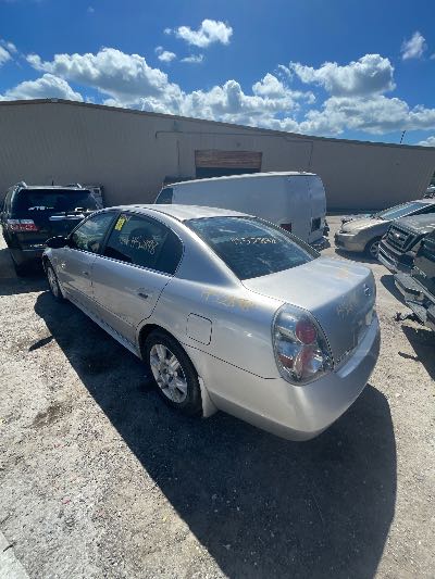 2006 Nissan Altima Location - Imports - Row 18 - Stock # H52898