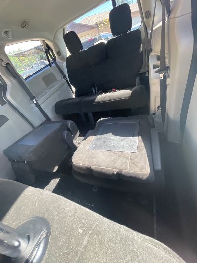 2016 Dodge Grand Caravan Location - Chrysler - Row 46 - Stock # H52883