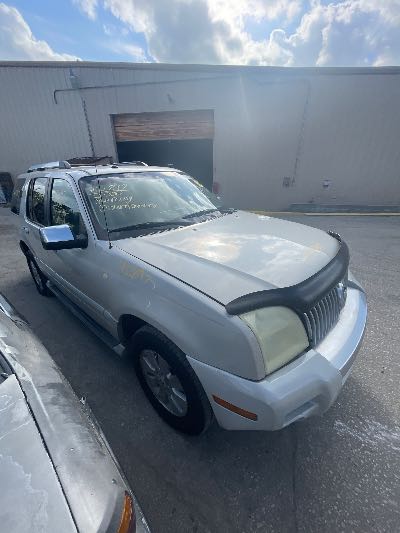 2006 Mercury Mountaineer Location - Ford - Row 34 - Stock # H52897