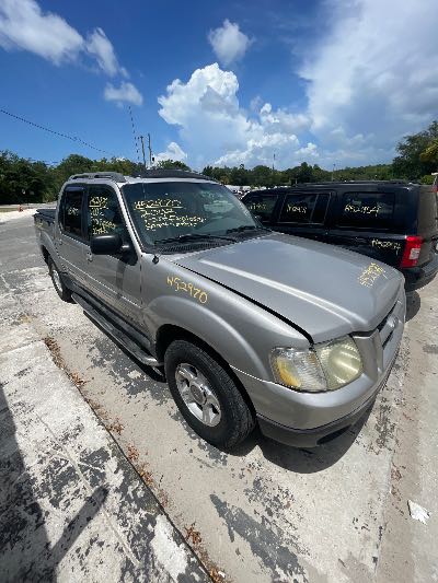 2002 Ford Explorer Sport Trac Location - Large Trucks & Vans - Row 49 - Stock # H52970