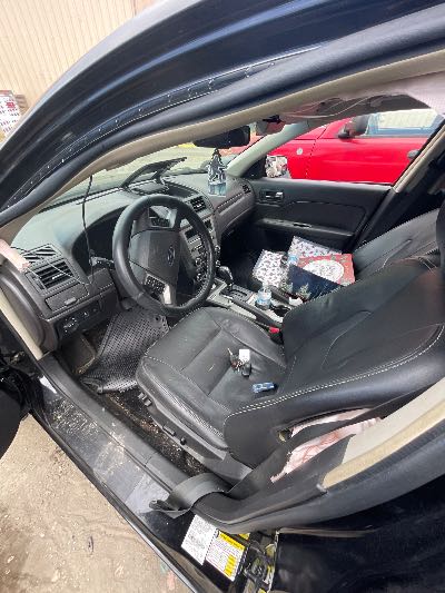 2010 Ford Fusion Location - Ford - Row 34 - Stock # H52972