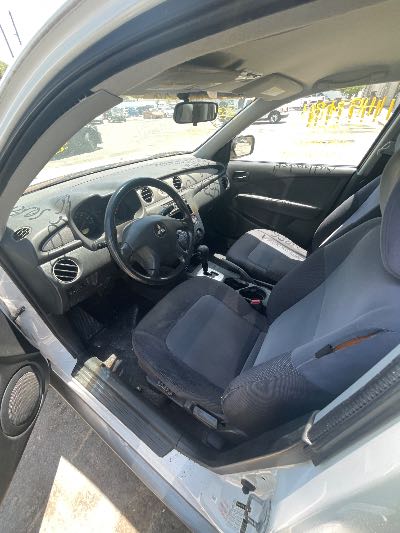 2006 Mitsubishi Outlander Location - Imports - Row 24 - Stock # H53034