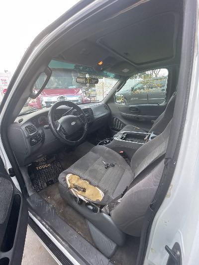 2003 Ford F-150 Location - Large Trucks & Vans - Row 14 - Stock # H53035