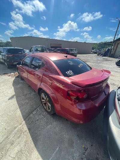 2014 Dodge Avenger Location - Chrysler - Row 47 - Stock # H53046