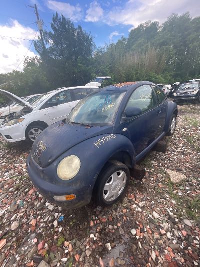 1999 Volkswagen New Beetle Location - Imports - Row 22 - Stock # H53010
