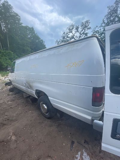 2000 Ford Econoline Cargo Van Location - Large Trucks & Vans - Row 49 - Stock # H52967