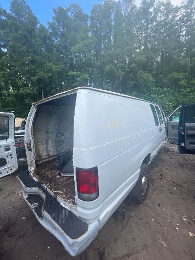 2000 Ford Econoline Cargo Van Location - Large Trucks & Vans - Row 49 - Stock # H52967