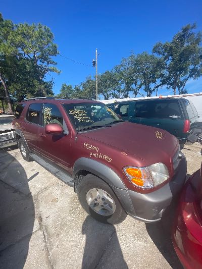 2004 Toyota Sequoia Location - Large Trucks & Vans - Row 16 - Stock # H53041