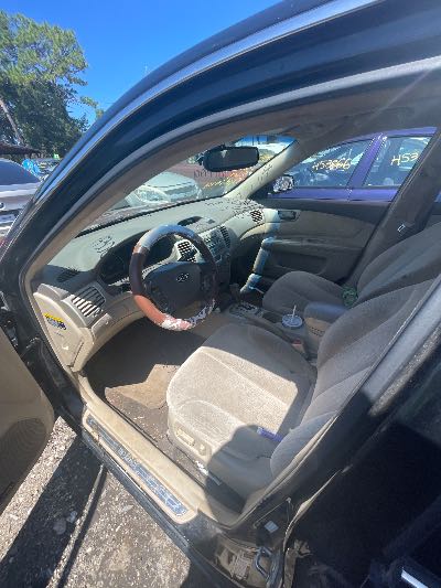 2007 Kia Optima Location - Imports - Row 25 - Stock # H53061