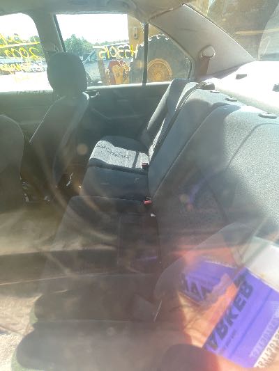 2000 Volkswagen Jetta Location - Imports - Row 29 - Stock # H53015