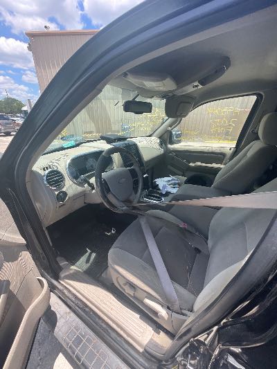 2007 Ford Explorer Sport Trac Location - Ford - Row 35 - Stock # H53069