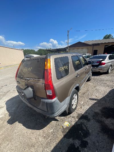 2003 Honda CR-V Location - Imports - Row 26 - Stock # H53098