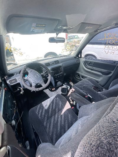 2001 Honda CR-V Location - Imports - Row 26 - Stock # H53104