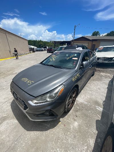 2018 Hyundai Sonata Location - Imports - Row 26 - Stock # H53135